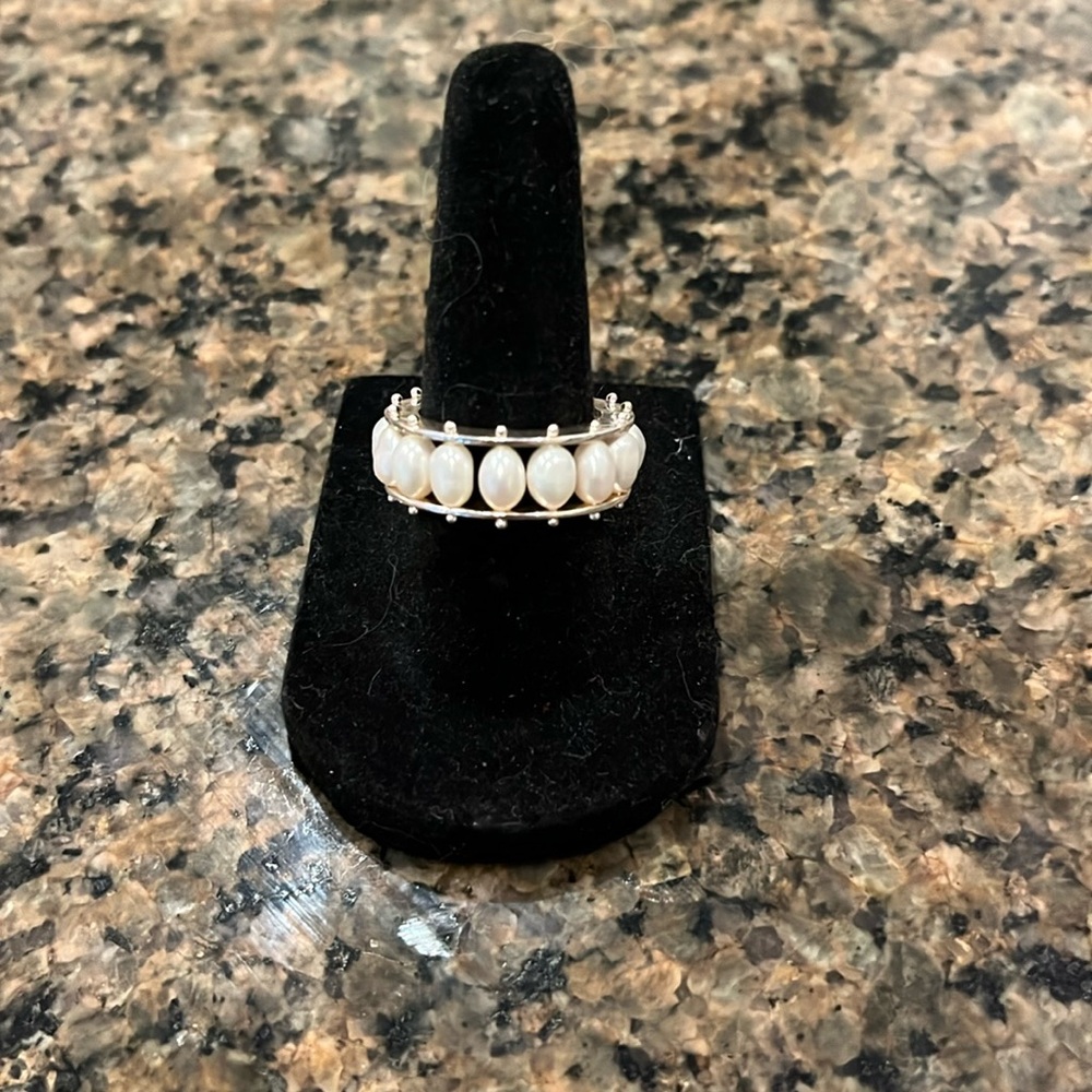 Fresh Water Pearl and Silver Band